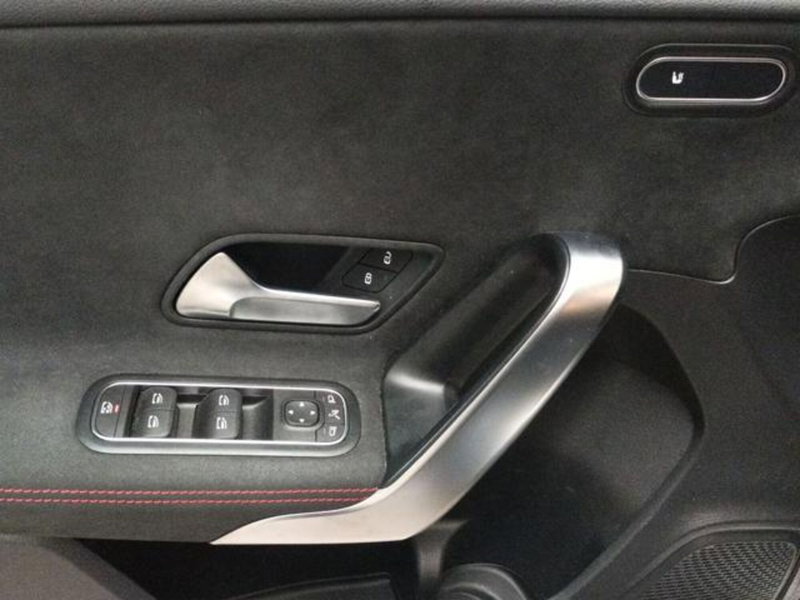 Mercedes-Benz Classe A usata a Milano (19)