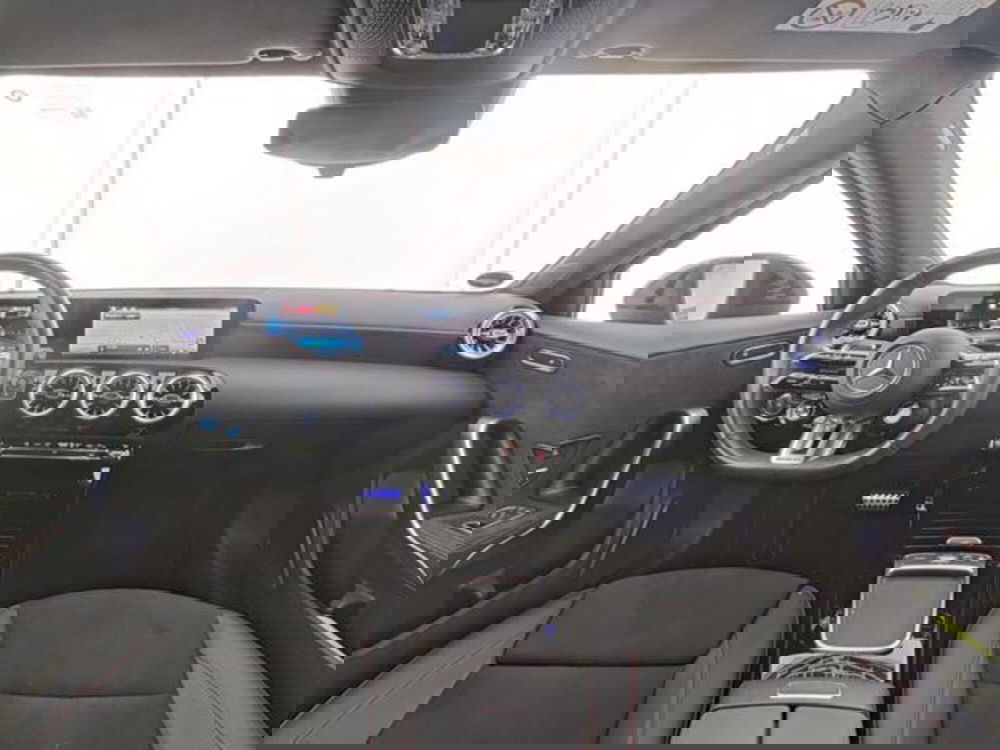 Mercedes-Benz Classe A usata a Milano (7)