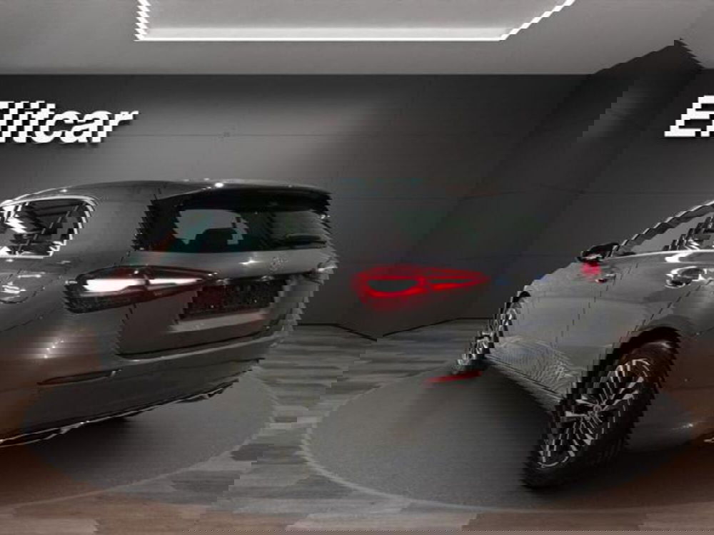 Mercedes-Benz Classe A usata a Milano (7)