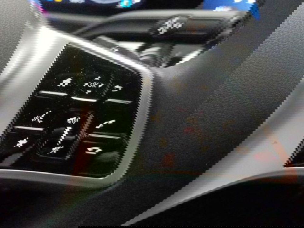 Mercedes-Benz CLA Shooting Brake usata a Milano (14)