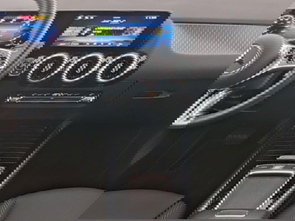 Mercedes-Benz GLA SUV usata a Milano (5)