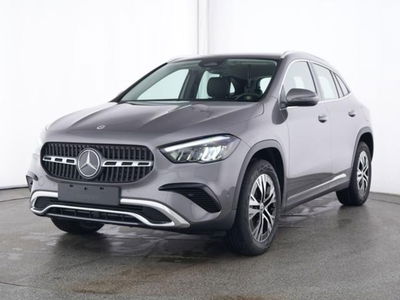 Mercedes-Benz GLA SUV 200 d Progressive Advanced auto del 2024 usata a Magenta