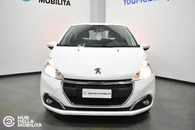 Peugeot 208 100 S&amp;S 5 porte Van Active del 2021 usata a Foligno
