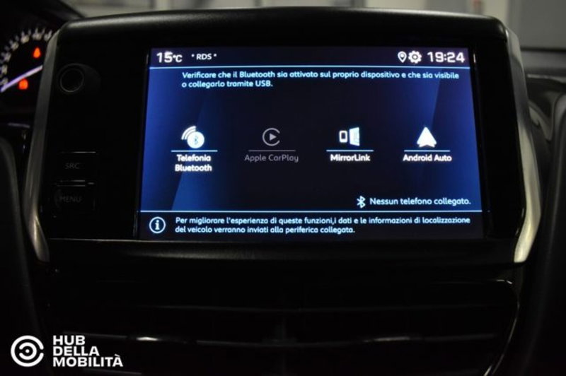 Peugeot 208 usata a Perugia (11)