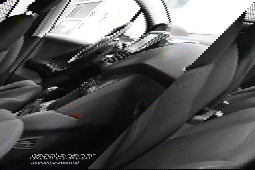 Peugeot 208 usata a Perugia (15)