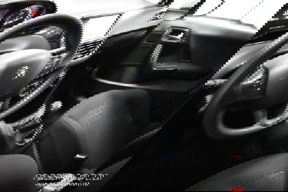 Peugeot 208 usata a Perugia (16)