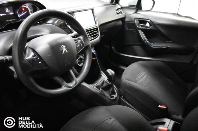Peugeot 208 usata a Perugia (16)