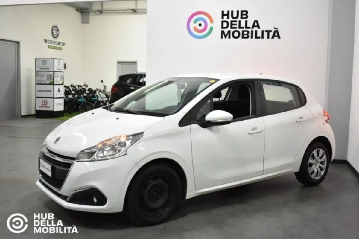 Peugeot 208 usata a Perugia (3)