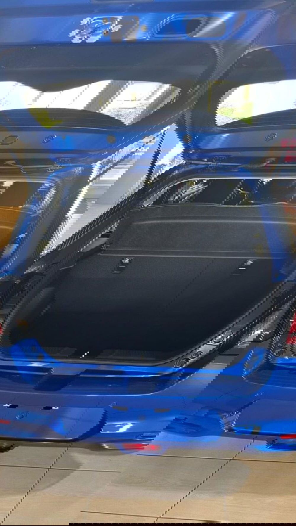 Suzuki Swift nuova a Novara (13)