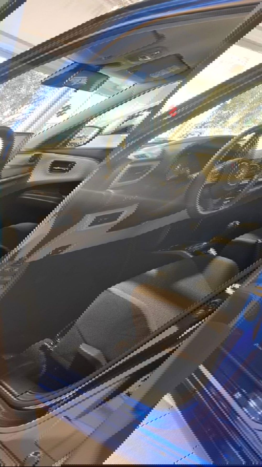 Suzuki Swift nuova a Novara (9)