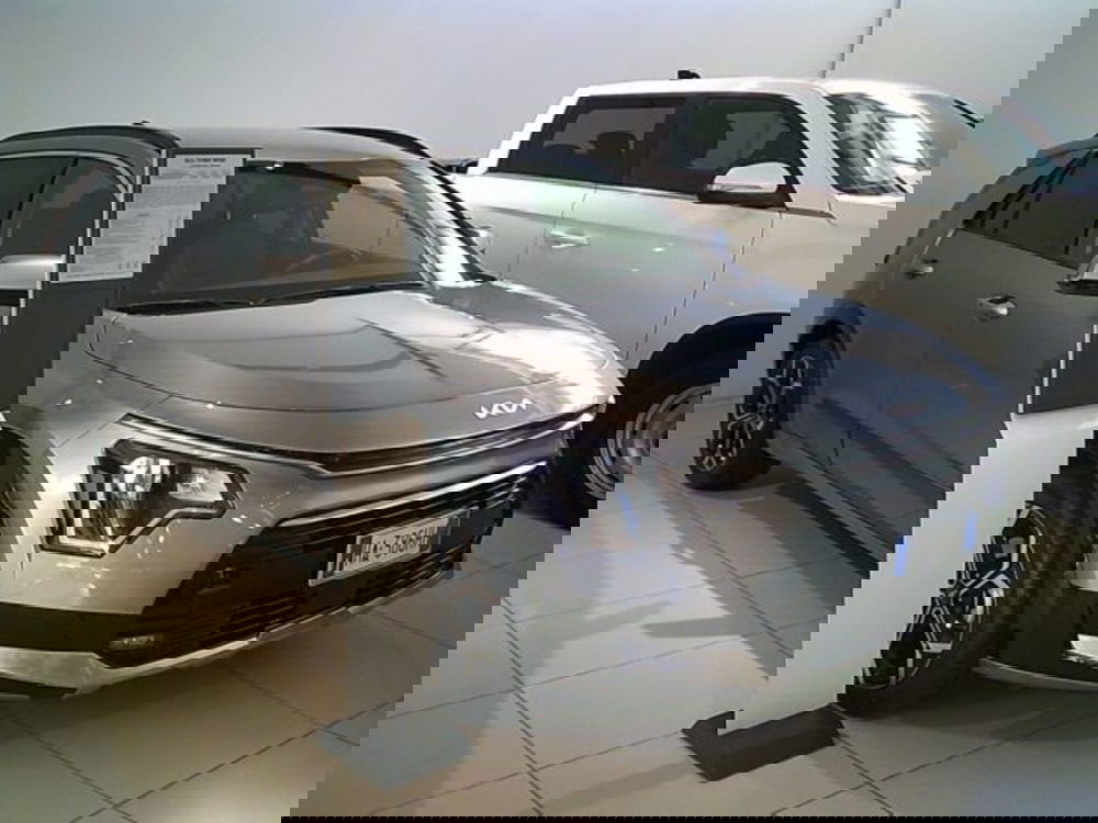 Kia Niro nuova a Novara