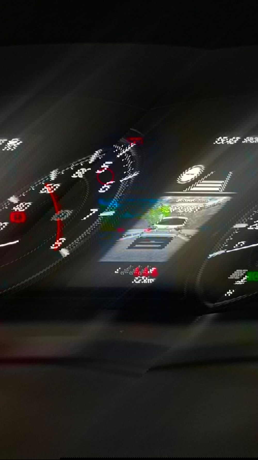 Suzuki Vitara nuova a Novara (17)