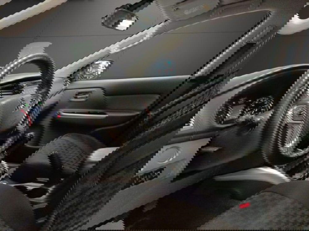 Mitsubishi L200 usata a Novara (12)