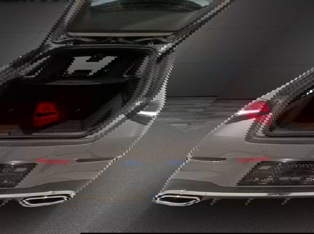 Mercedes-Benz CLA Shooting Brake usata a Novara (17)