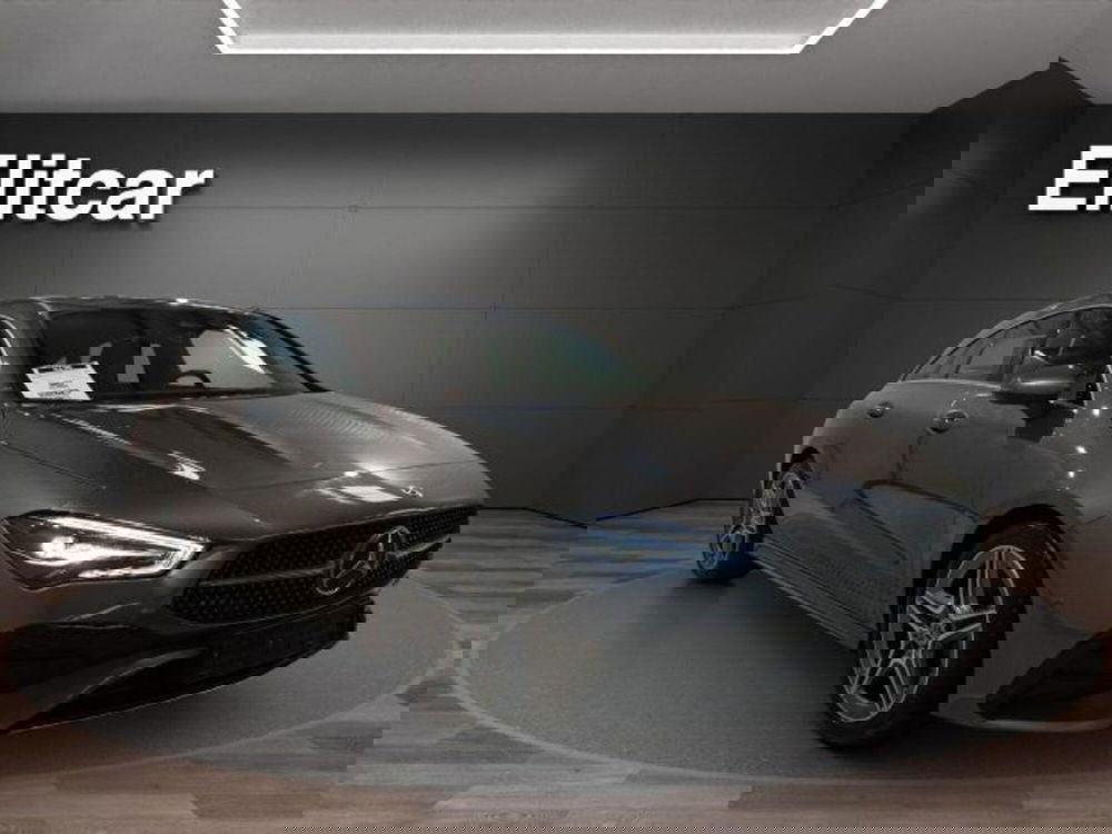 Mercedes-Benz CLA Shooting Brake usata a Novara (4)