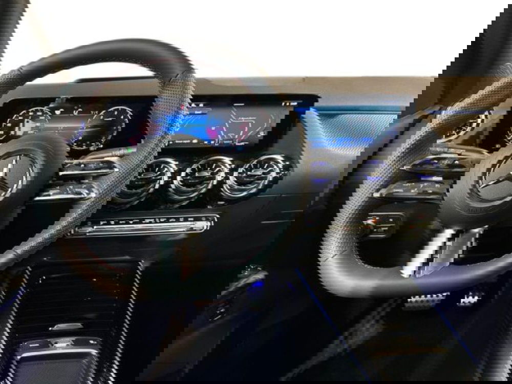 Mercedes-Benz Classe B nuova a Bologna (14)