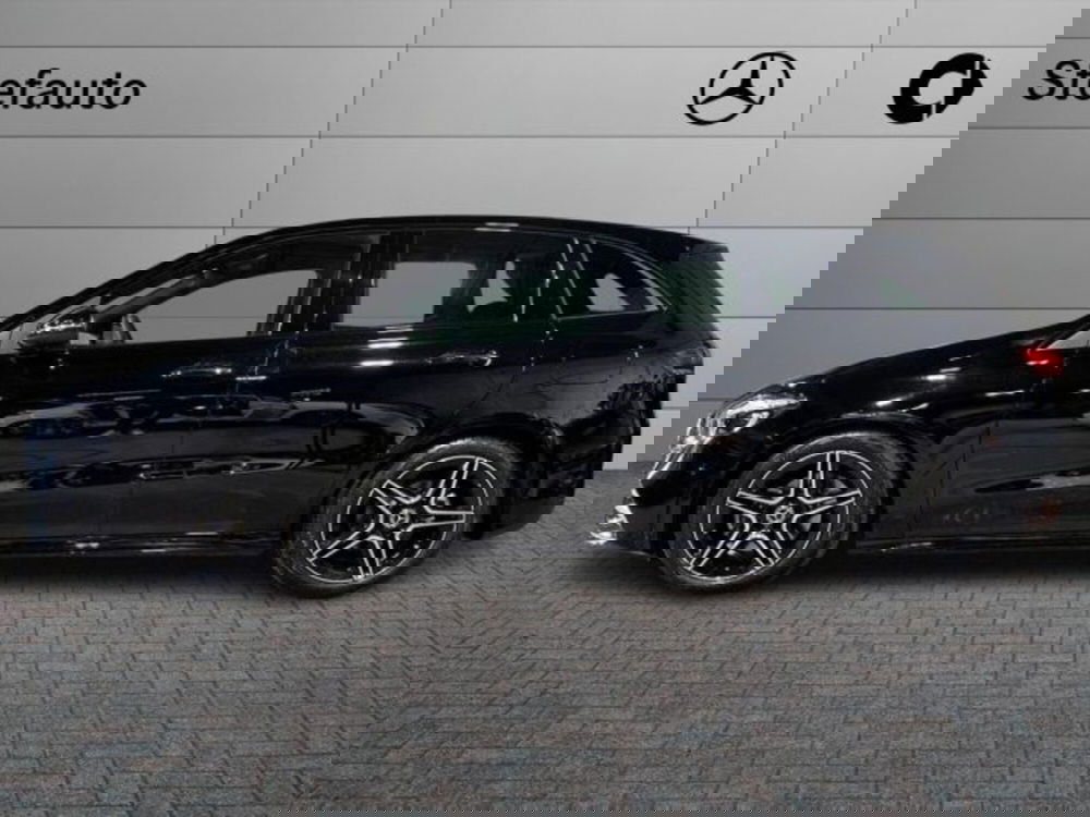 Mercedes-Benz Classe B nuova a Bologna (3)