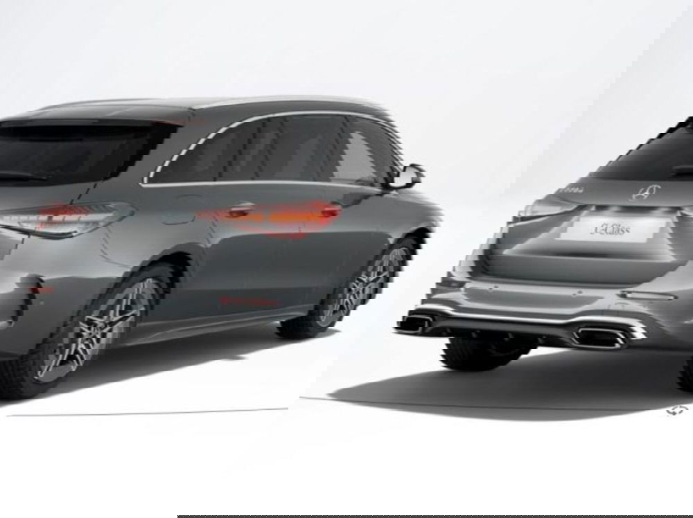 Mercedes-Benz Classe C Station Wagon nuova a Verona (2)