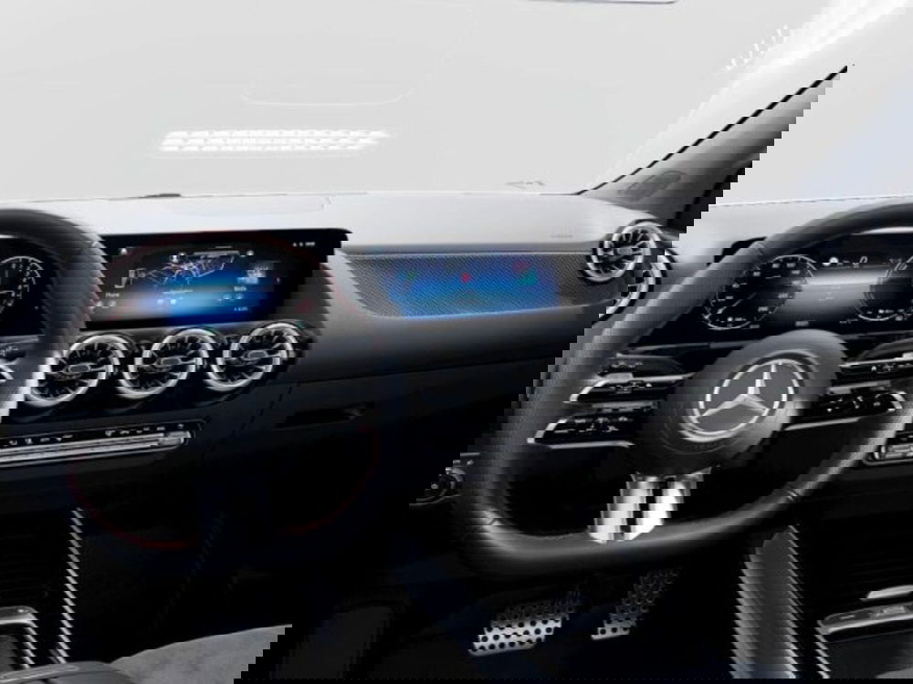 Mercedes-Benz GLA SUV nuova a Verona (8)