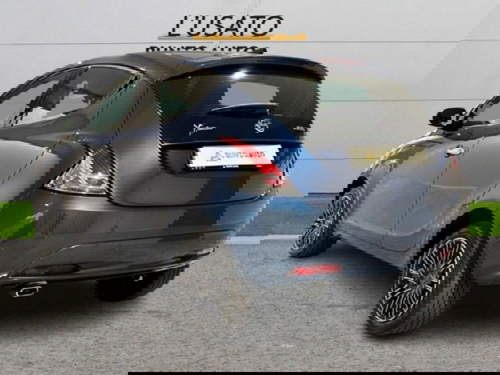 Lancia Ypsilon usata a Ancona (5)