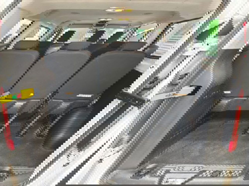 Ford Transit Custom Furgone usata a Catania (12)