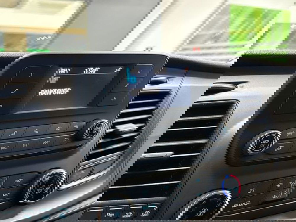 Ford Transit Custom Furgone usata a Catania (15)