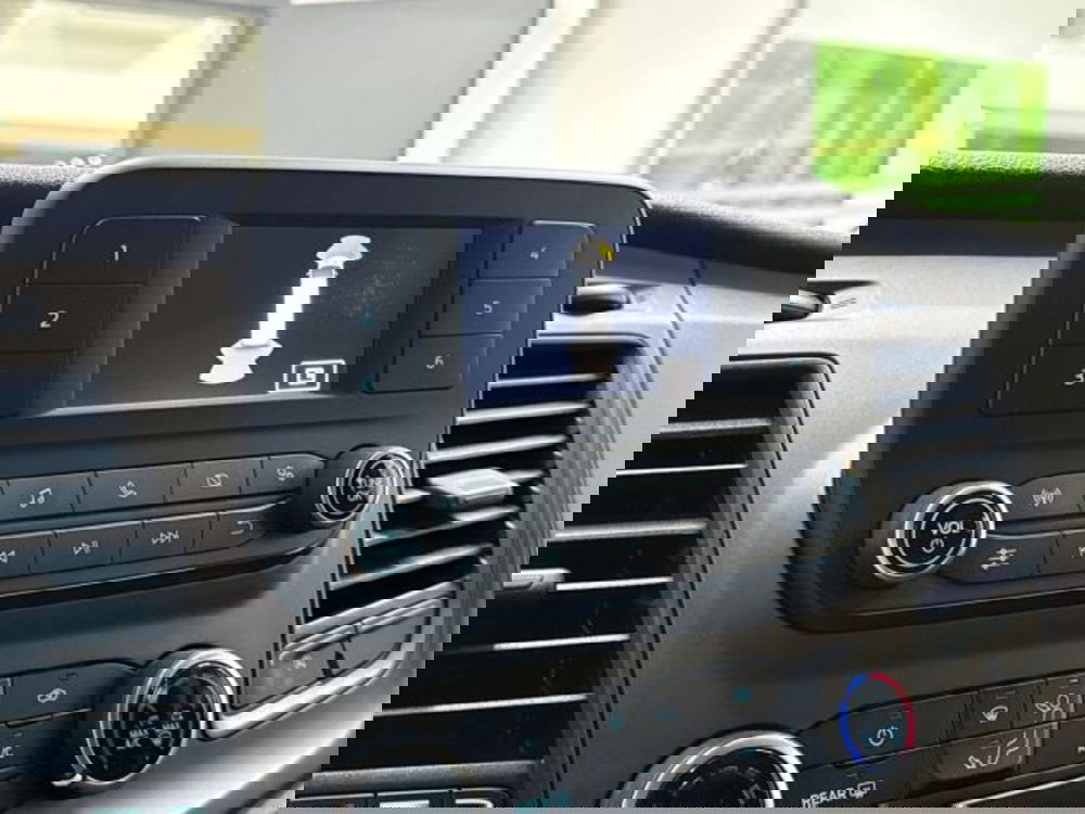 Ford Transit Custom Furgone usata a Catania (18)