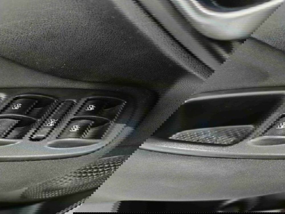 Fiat 500L usata a Catania (18)