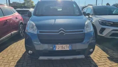 Citroen Berlingo Multispace BlueHDi 100 Feel del 2017 usata a Savona