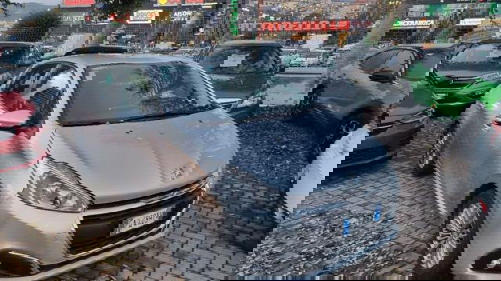 Peugeot 208 usata a Savona (3)