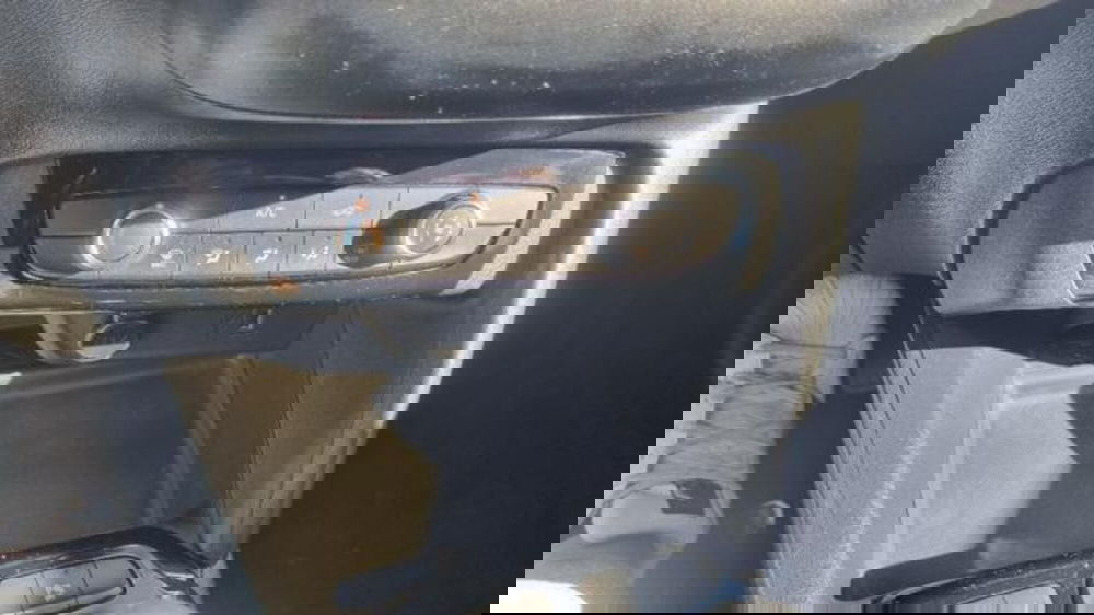 Opel Corsa usata a Savona (7)