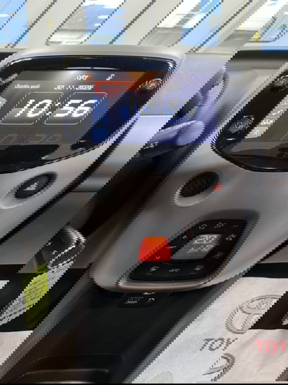 Toyota Aygo usata a Prato (13)