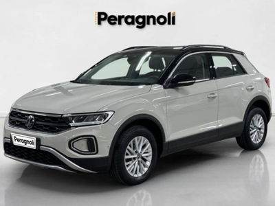 Volkswagen T-Roc 2.0 tdi Life 150cv dsg del 2023 usata a Firenze