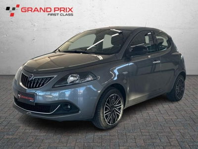 Lancia Ypsilon 1.0 FireFly 5 porte S&amp;S Hybrid Ecochic Gold del 2022 usata a Castenaso