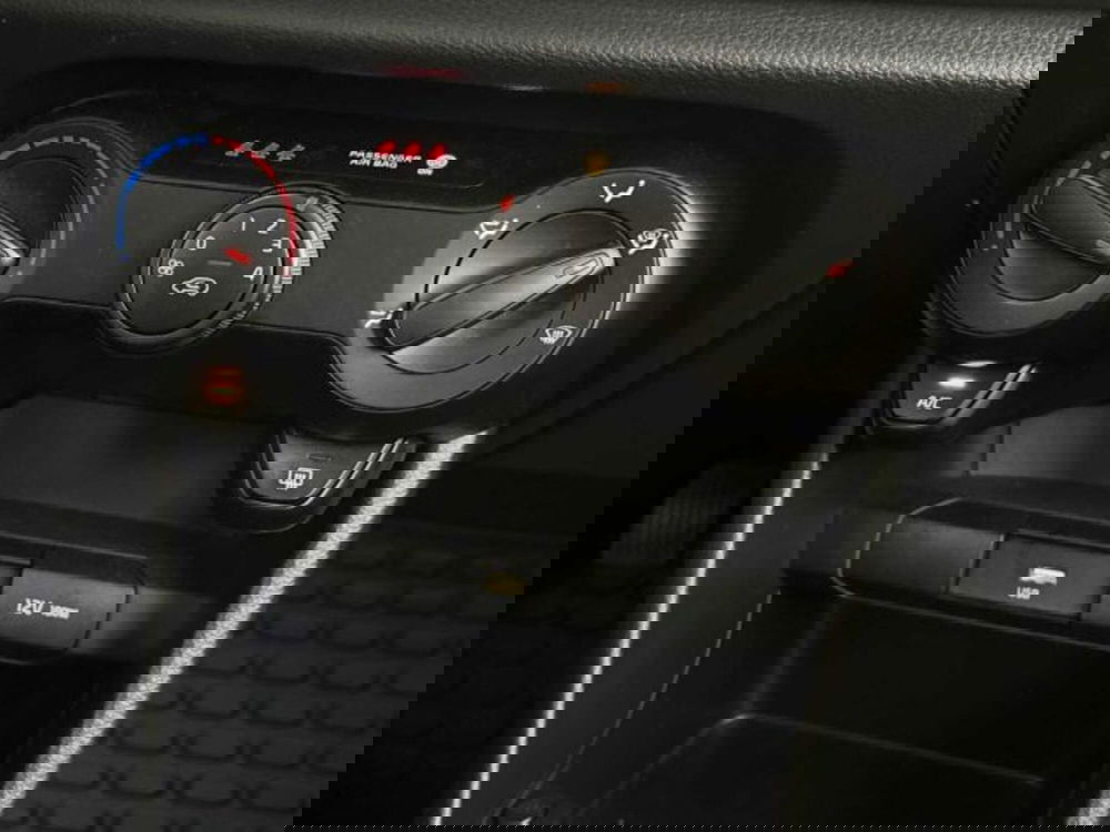 Kia Picanto usata a Bologna (18)