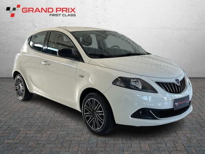 Lancia Ypsilon 1.0 FireFly 5 porte S&amp;S Hybrid Ecochic Gold del 2022 usata a Castenaso