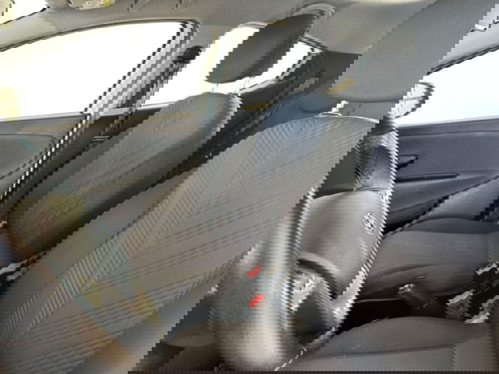 Lancia Ypsilon usata a Bologna (14)