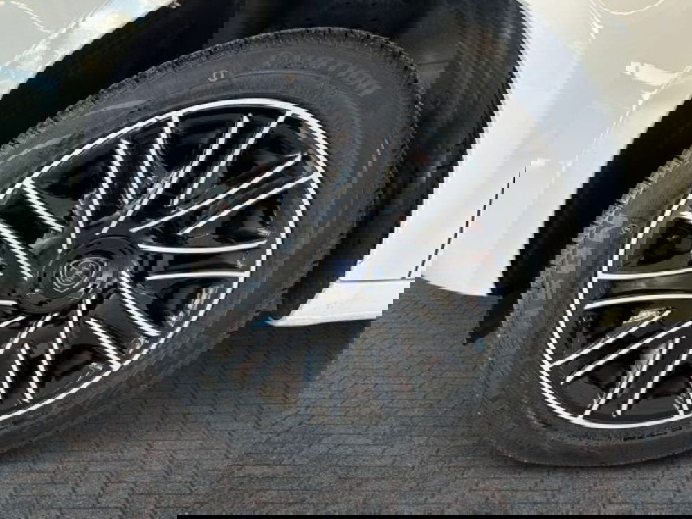 Lancia Ypsilon usata a Bologna (8)