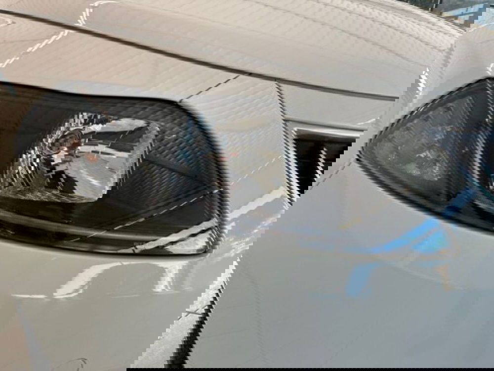 Lancia Ypsilon usata a Bologna (9)