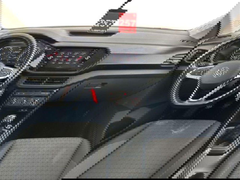 Volkswagen T-Cross usata a Bologna (12)