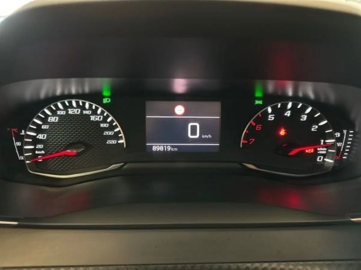 Peugeot 2008 usata a Bologna (12)