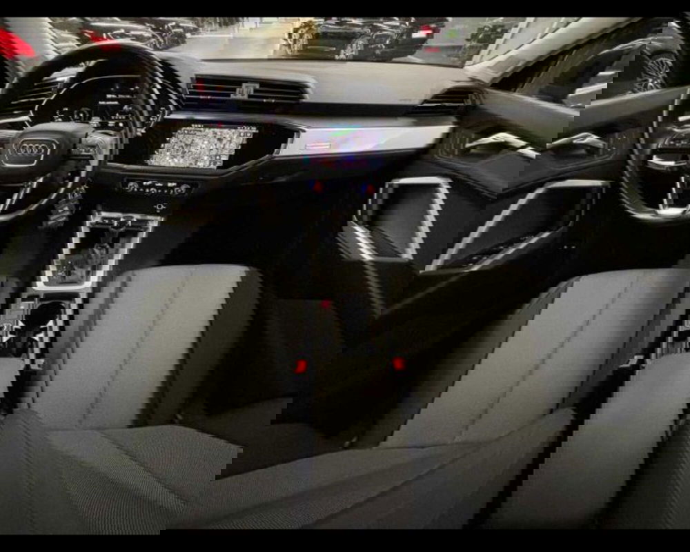 Audi Q3 Sportback usata a Bologna (10)