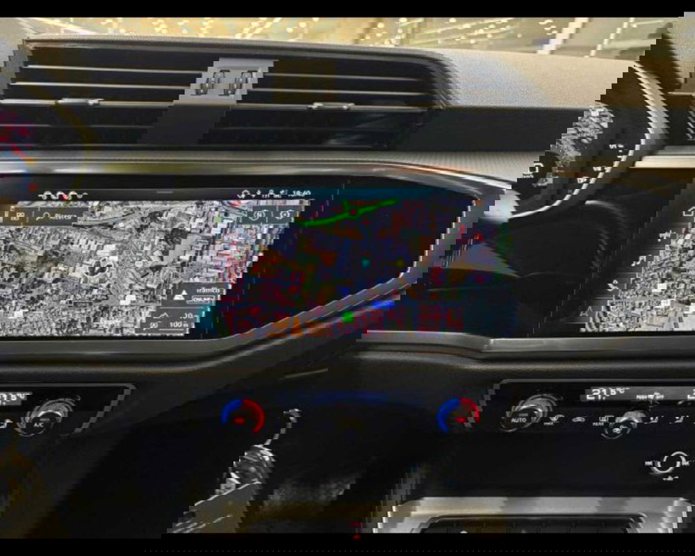 Audi Q3 Sportback usata a Bologna (12)