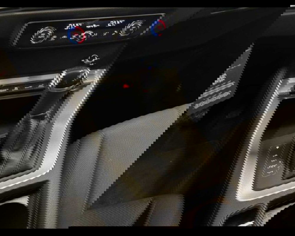 Audi Q3 Sportback usata a Bologna (13)