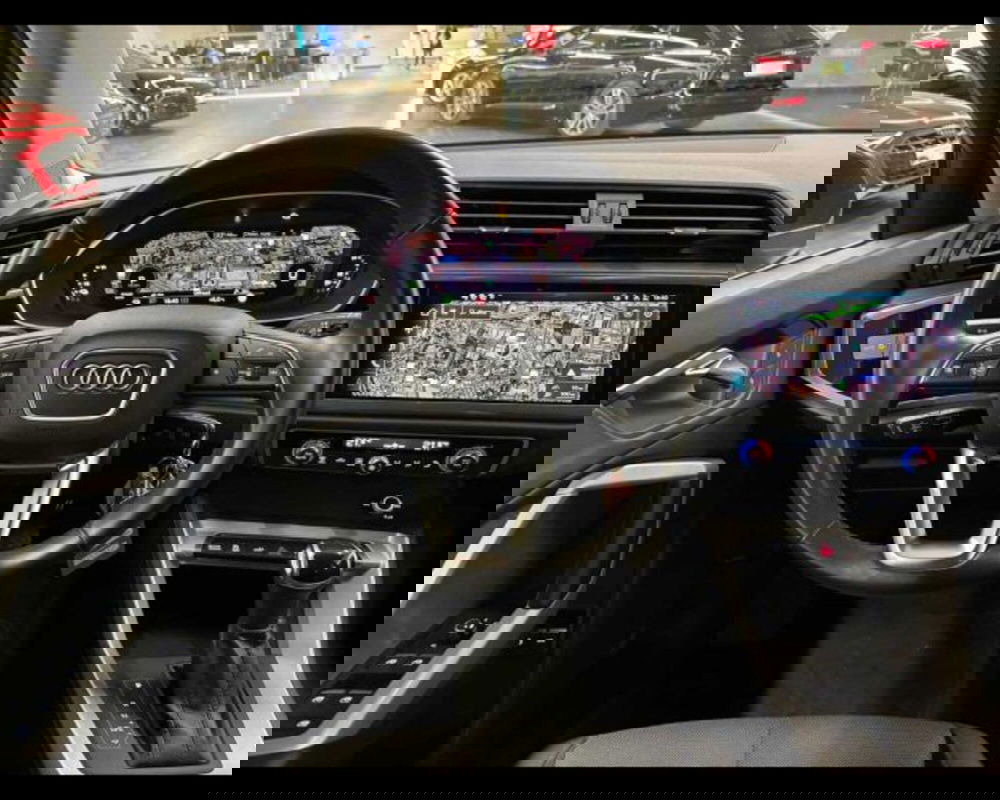 Audi Q3 Sportback usata a Bologna (8)