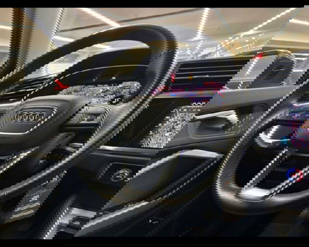 Audi Q3 Sportback usata a Bologna (9)