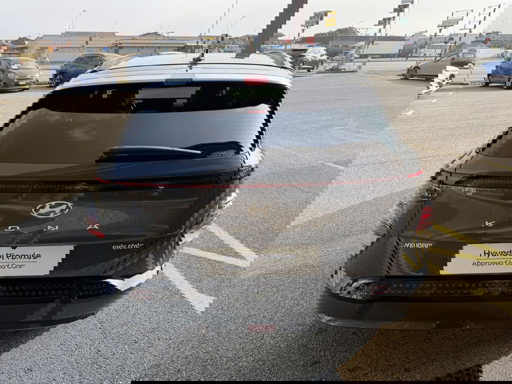 Hyundai Kona usata a Vercelli (4)