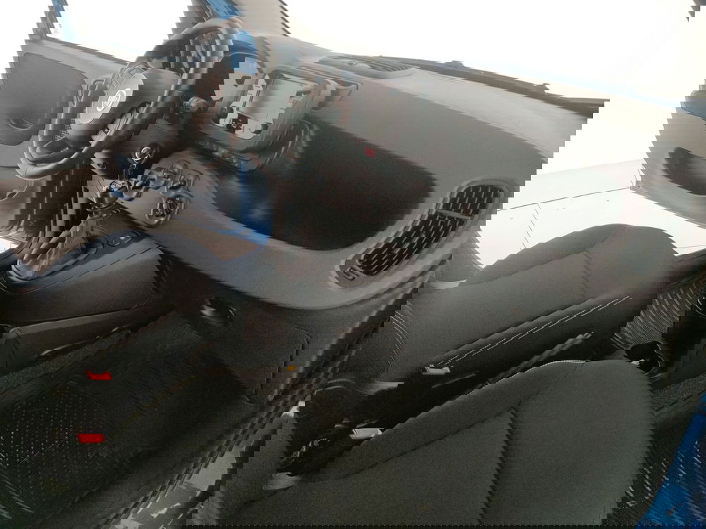 Fiat Panda Cross nuova a Caserta (14)