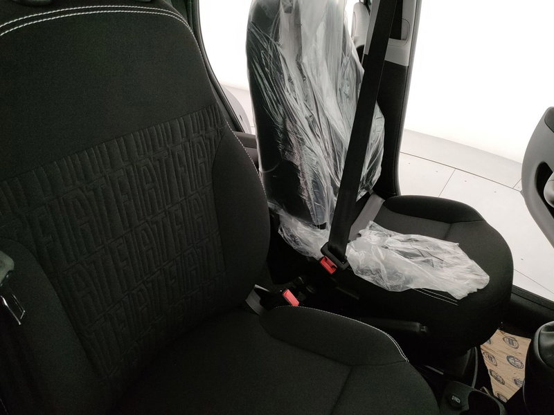 Fiat Panda Cross nuova a Caserta (14)