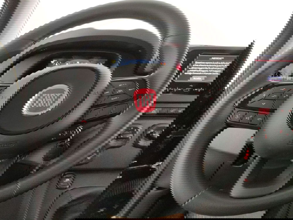 Fiat Panda Cross nuova a Caserta (19)